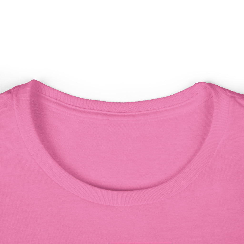 She Rides Tha Waves in Every Market (Hee Sleeve Tee)