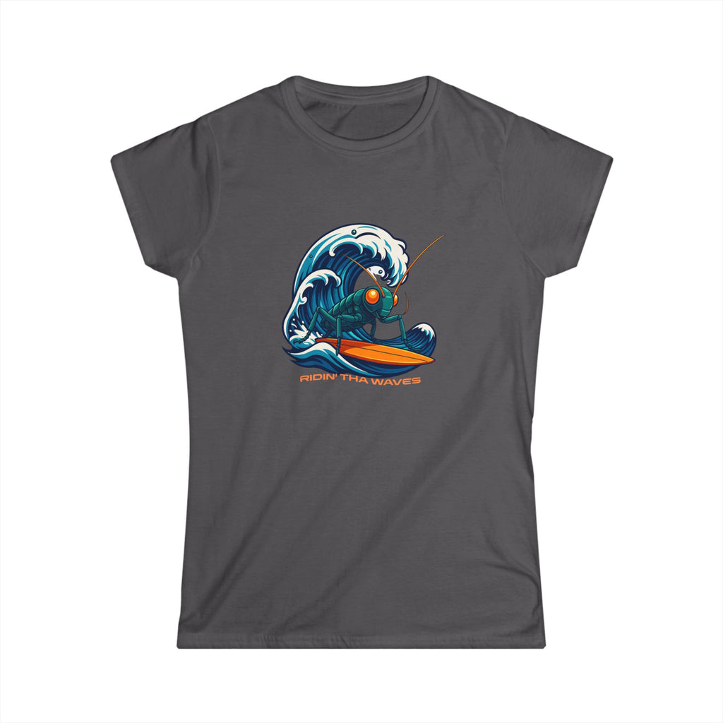 She Rides Tha Waves in Every Market (Hee Sleeve Tee)